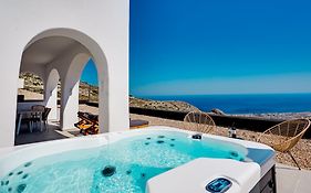Acria Villas